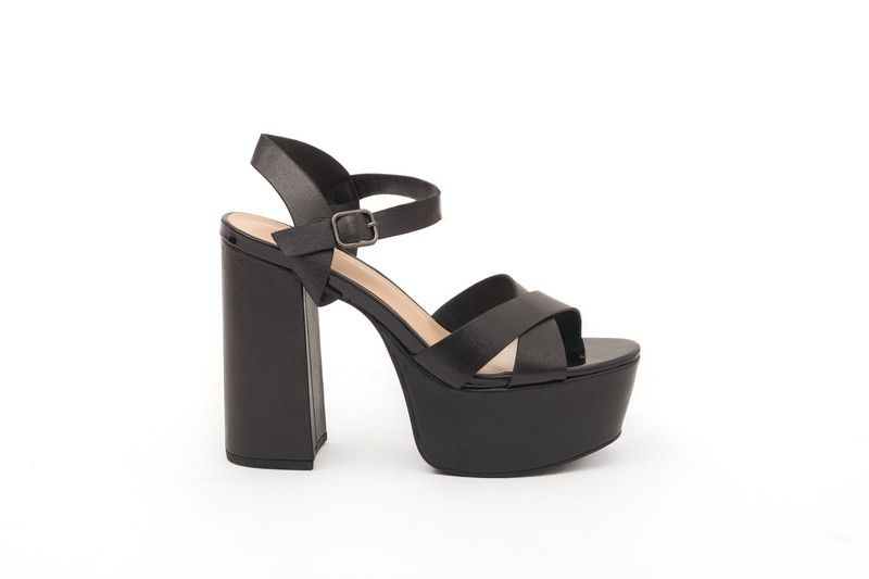 chanclas-negras-plataforma-005hgj-1.jpg