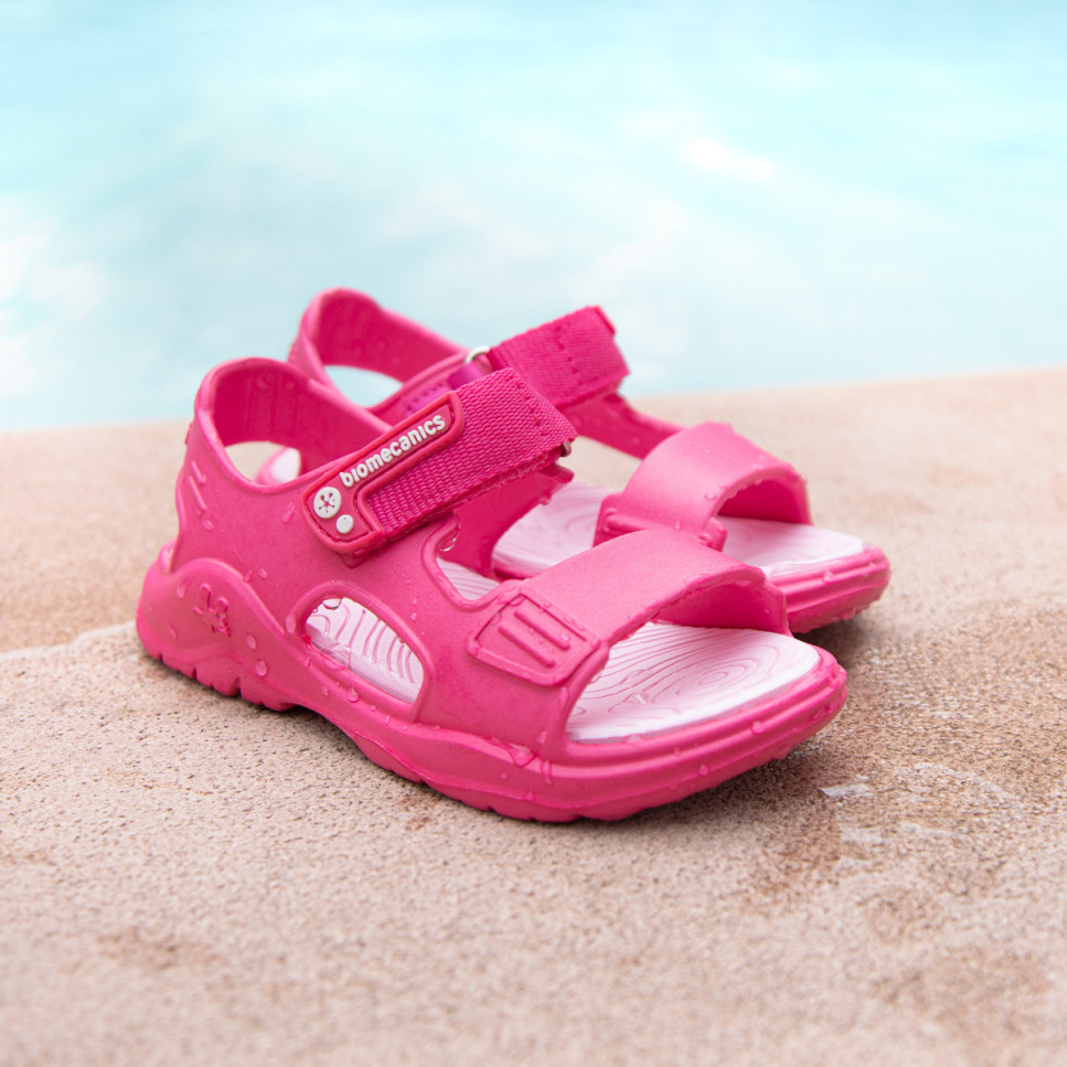 sandalias-piscina-bebe-375xeq-1.jpg